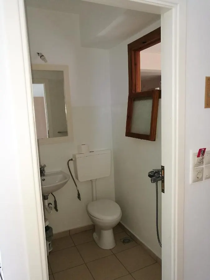 Stone Build Rooms Qeparo